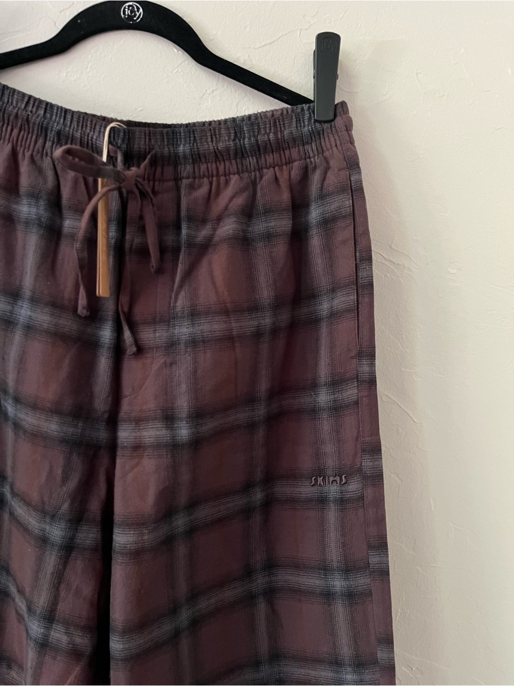 SKIMS FLANNEL UNISEX SLEEP PANTS IN PHOENIX PLAID M - Picture 1 of 6